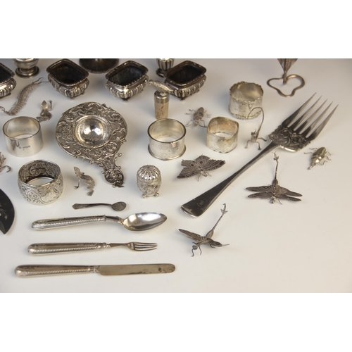 113 - A selection of silver and silver plated ware, to include; four late Victorian silver open salts by J... 