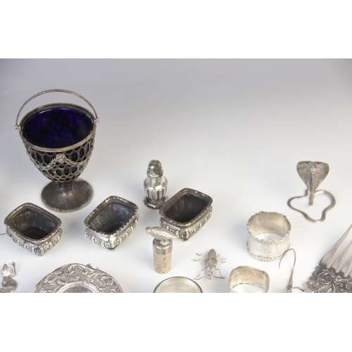 113 - A selection of silver and silver plated ware, to include; four late Victorian silver open salts by J... 