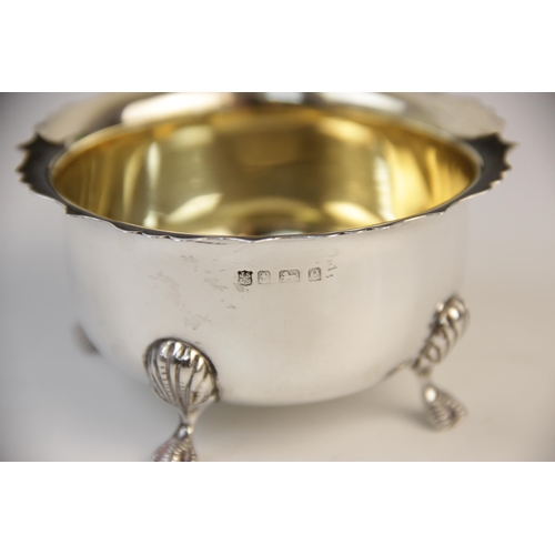 138 - An Edwardian silver sugar bowl and milk jug by J Sherwood & Sons, Birmingham 1904, each of circular ... 