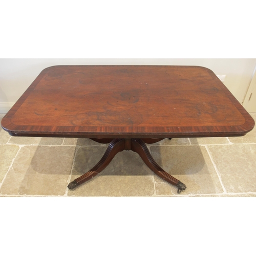 884 - An early 19th century mahogany pedestal breakfast table, in the manner of Gillows, the rectangular c... 