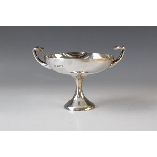 63 - A late Edwardian silver twin-handled tazza by Stewart Dawson & Co Ltd, London 1910, the circular for... 