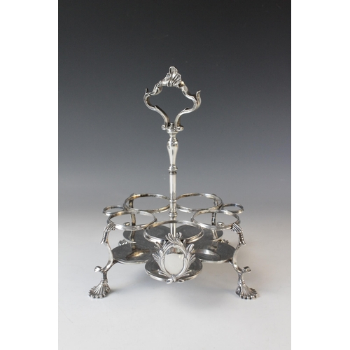 94 - A George III silver cruet stand by Thomas & Jabez Daniell, London 1772, cinquefoil form with central... 