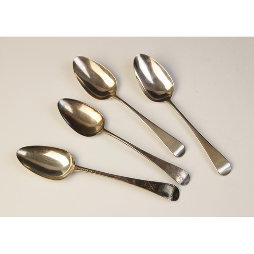 33 - A pair of George III Old English pattern silver tablespoons, Duncan Urquhart & Naphtali Hart, London... 