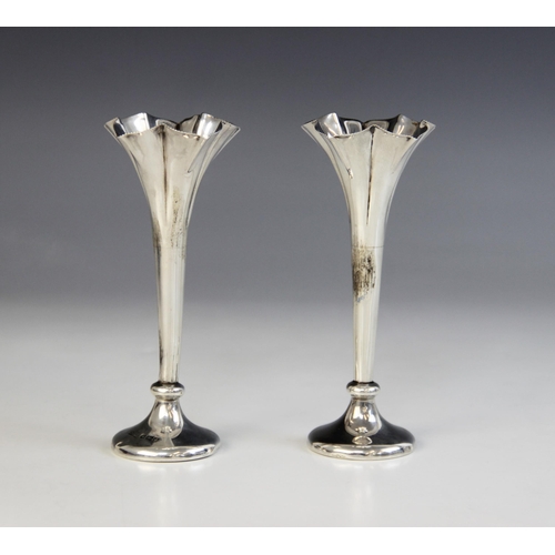 47 - A pair of Edwardian silver posy vases, James Dixon & Sons Ltd, Sheffield 1906, each of trumpet form ... 