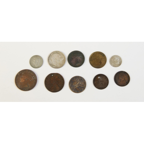 103 - A collection of ninety-nine 18th century and later silver, copper and cupro-nickel global coinage, t... 