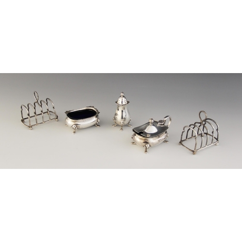 94 - A pair of Edwardian novelty silver four-division toast racks by Hukin & Heath, Birmingham 1906, each... 