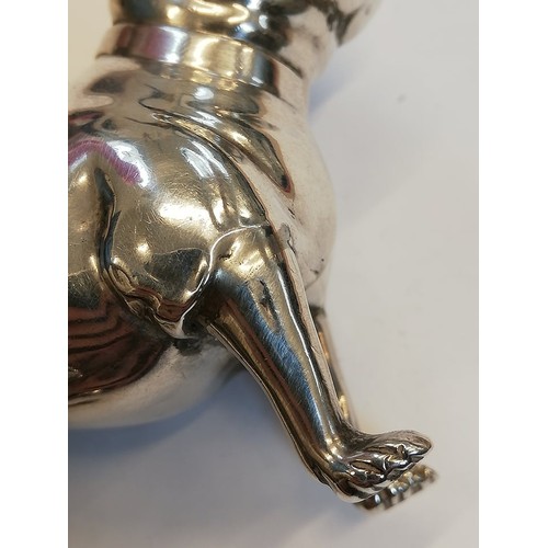 99 - An Edwardian novelty silver pin cushion by Adie & Lovekin, Birmingham 1906, realistically modelled a... 