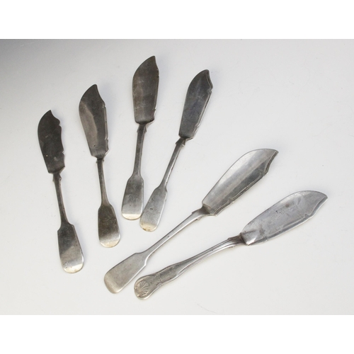 13 - A selection of George III and later silver butter knives, to include a Victorian Irish fiddle patter... 