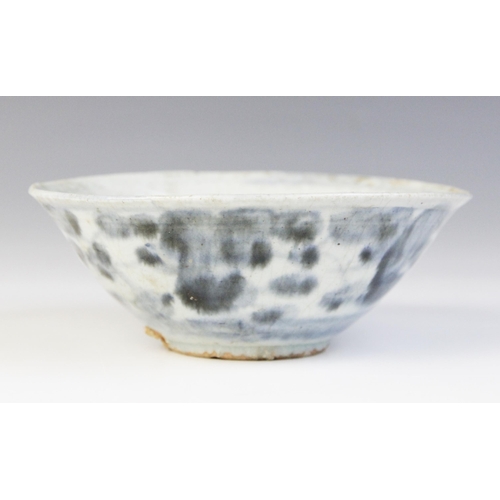 310 - A collection of Chinese porcelain blue and white shipwreck cargo wares, Ming Dynasty and later, to i... 