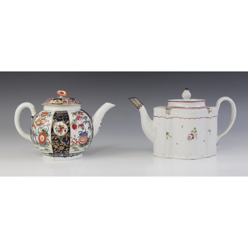 363 - A Worcester porcelain teapot circa 1780, decorated in a kakiemon design with alternating panels, the... 