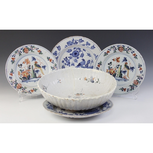 367 - An assorted collection of delft 18th century and later, to include; a fluted bowl, decorated in poly... 