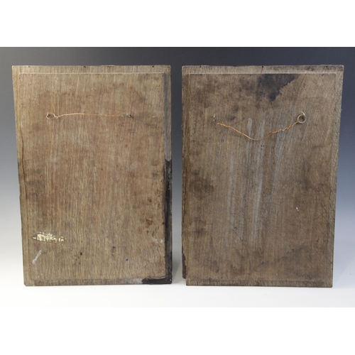 398 - A pair of Elizabethan linen fold panels, Tudor, circa 1560, 43.5cm x 30cm (2)