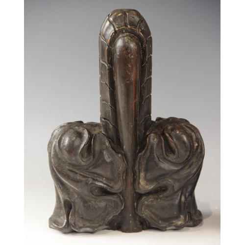 431 - A pair of late 15th century oak poppy head finials, cut from pew ends, 22cm x 15cm (2)