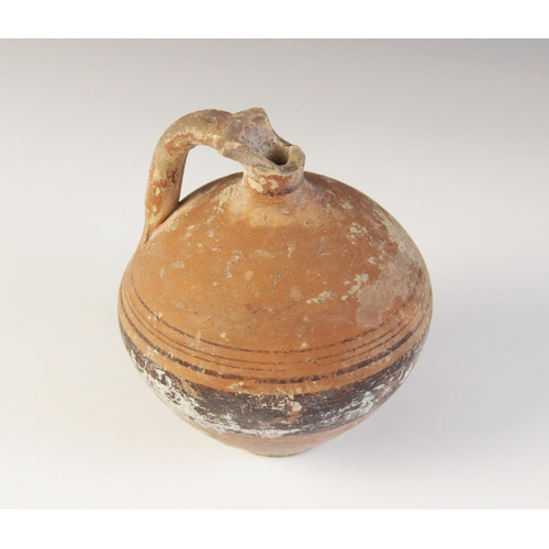 83 - * Ancient Cypriot Iron Age pottery flask c750BC - 700BC, 12cm high (at fault) 

Provenence: Ex colle... 