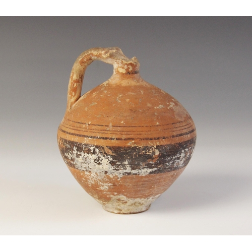 83 - * Ancient Cypriot Iron Age pottery flask c750BC - 700BC, 12cm high (at fault) 

Provenence: Ex colle... 