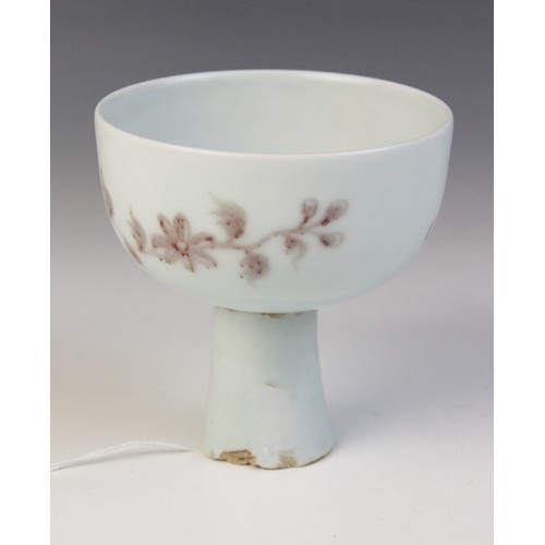 347 - * A Chinese porcelain stem cup, possibly Ming Dynasty, the iron-red decorated bowl painted to the ex... 