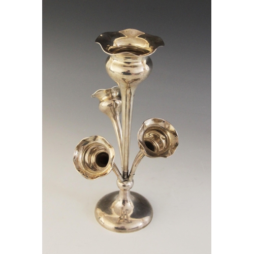 63 - An Edwardian silver epergne, William M Hayes, Birmingham 1904, trumpet shaped with waved borders, th... 