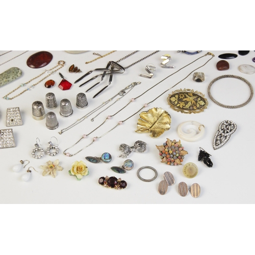 104 - A selection of costume jewellery and accessories, including a silver gilt enamelled pendant by Mariu... 