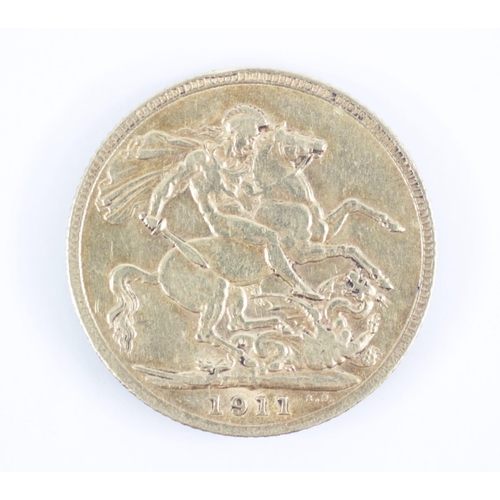 67 - A George V sovereign, dated 1911, weight 8.0gms