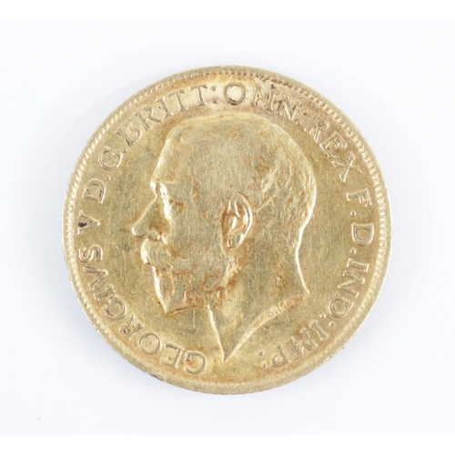 67 - A George V sovereign, dated 1911, weight 8.0gms