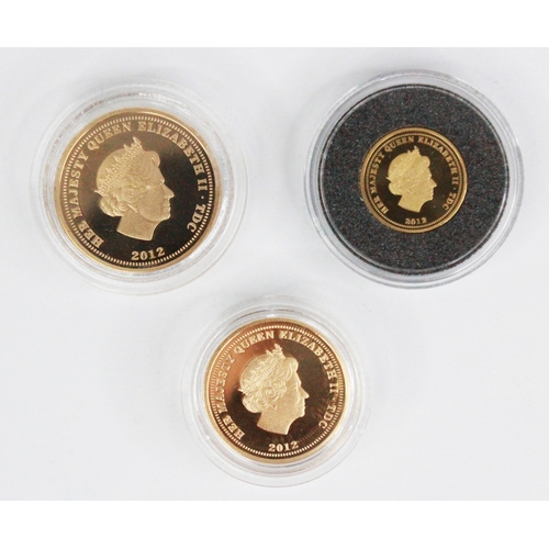 72 - A Diamond Jubilee issue sovereign set (Series I), entitled The Elizabeth and the Lion, dated 2012, c... 