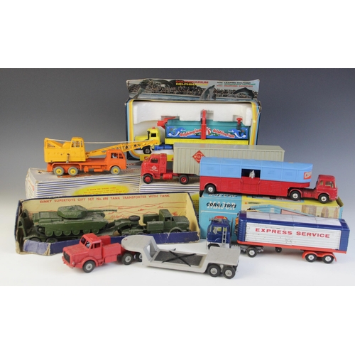 650 - A collection of die-cast model vehicles comprising: a Corgi Toys Major 1137 Ford Tilt Cab 'H' Series... 