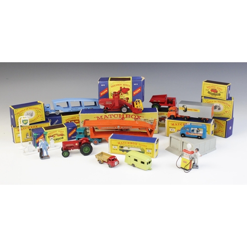 667A - A selection of boxed Lesney and Moko Lesney Matchbox die-cast model vehicles, comprising: Major Pack... 