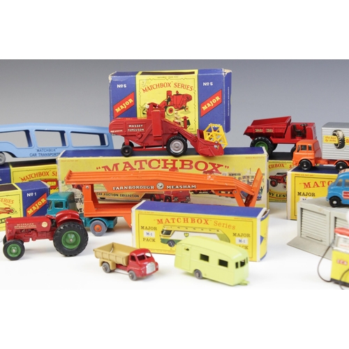 667A - A selection of boxed Lesney and Moko Lesney Matchbox die-cast model vehicles, comprising: Major Pack... 