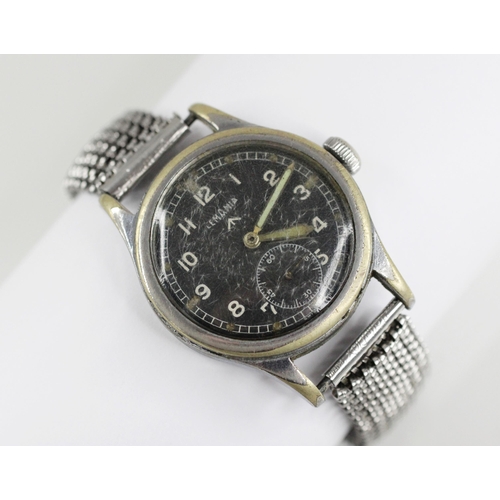 75 - A Second World War British Military Issue Lemania W.W.W manual wristwatch, the circular black dial b... 