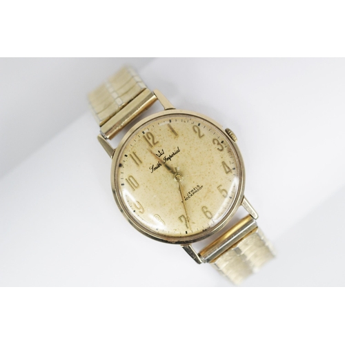 85 - A Gentleman's Smiths Imperial 9ct gold wristwatch, circular dial with gold toned Roman numerals, set... 