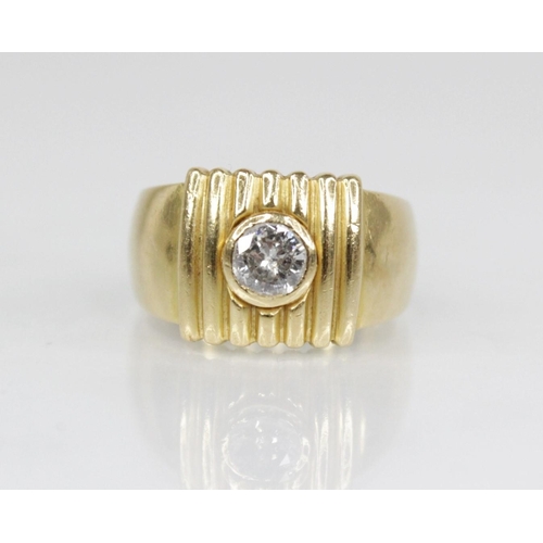 142 - A diamond solitaire 18ct gold ring, the central round brilliant cut diamond weighing approximately 0... 