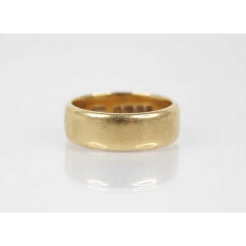 153 - A George V 18ct gold wedding band, marks for 'HG&S', Birmingham 1919, ring size R, weight 10.6gms, b... 