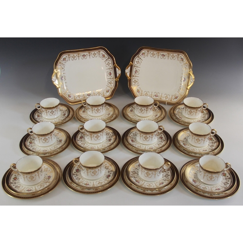 408 - A Cauldon part tea service, 19th century, comprising: twelve waisted teacups, twelve saucers, twelve... 