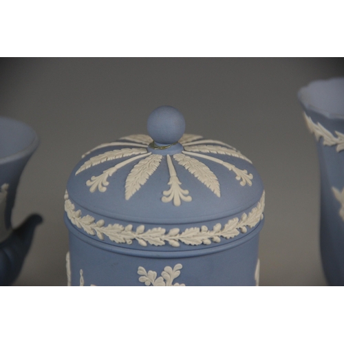 416 - A selection of early 20th century and later Wedgwood Jasperware, to include a trinket box and cover,... 