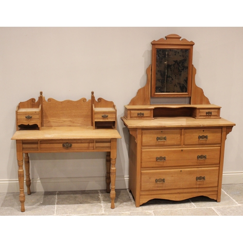 712 - A Victorian satin walnut dressing chest, formed from an arrangement of two short over two long drawe... 