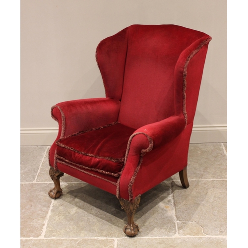 716 - George III style armchair, early 20th century, in red velour upholstery, with padded wing backs and ... 