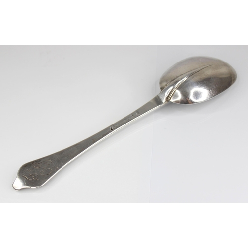 7 - A late 17th/early 18th century silver trefid rattail spoon, engraved initials to terminal F*J*G*, ha... 