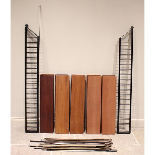 724A - A Staples 'Ladderax' shelving unit, comprising five painted metal 'ladder' supports, 162cm high, alo... 