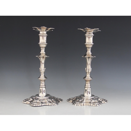 36 - A pair of George III silver candlesticks, John Hyatt & Charles Semore, London 1760, each with knoppe... 