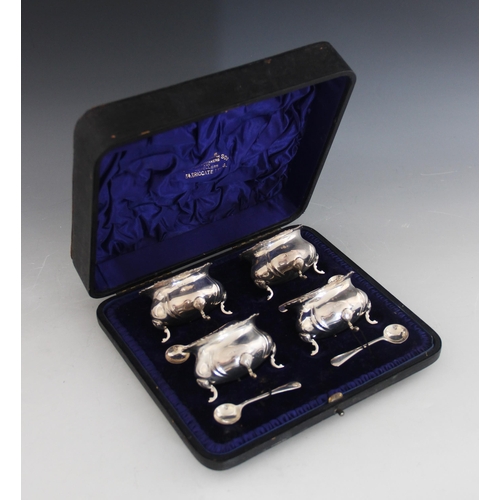 70 - A Edwardian cased set of four silver salts, Edward Souter Barnsley (one mark unclear), Birmingham 19... 