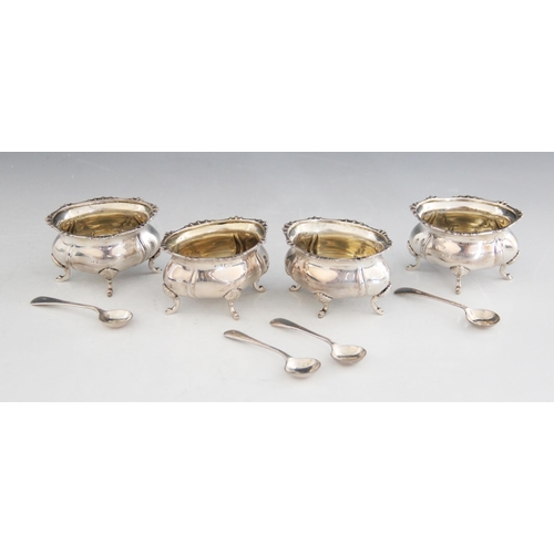 70 - A Edwardian cased set of four silver salts, Edward Souter Barnsley (one mark unclear), Birmingham 19... 