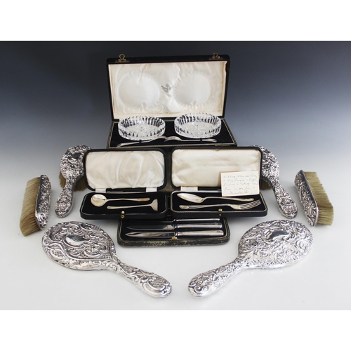 72 - A Victorian silver mounted dressing table set, John Round & Son Ltd, Sheffield 1899,  comprising a h... 