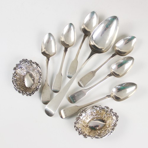 28 - A cased set of six George IV fiddle pattern silver teaspoons, John Meek, London 1825, the terminals ... 