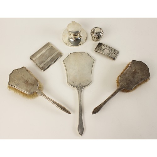 78 - A selection of silver and silver mounted accessories, to include; an early 20th century silver cigar... 