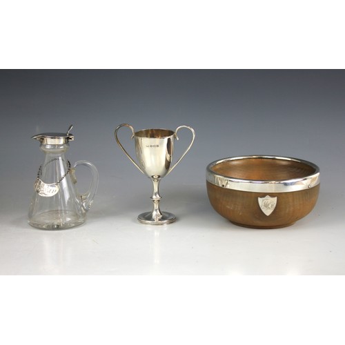 15 - A selection of silver and silver mounted tableware, to include a silver pepper grinder, Roberts & Be... 