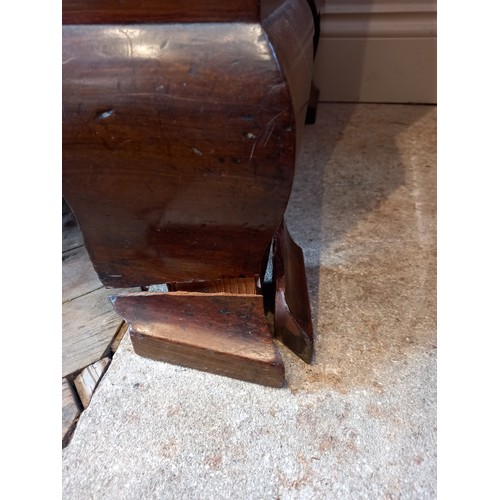 613 - A George III mahogany chest on chest, with a moulded dentil cornice over three short and three long ... 