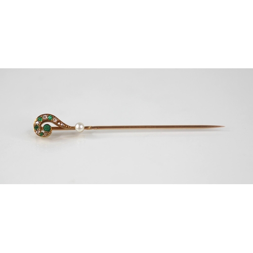 135 - A novelty diamond, emerald and pearl stick pin, modelled as a question mark, set with mixed cut diam... 