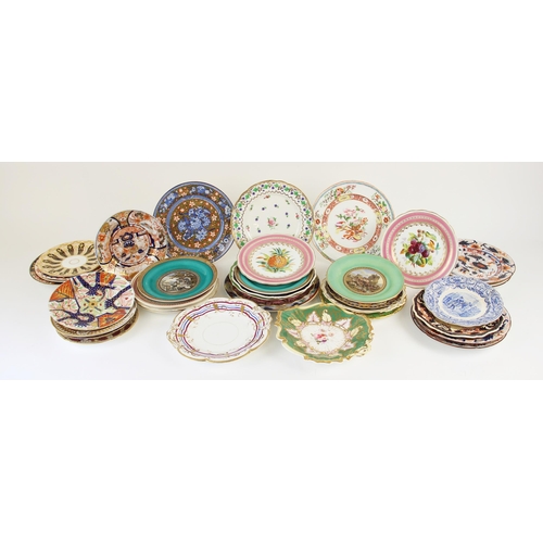 376 - A large collection of British cabinet plates, dessert plates and entree plates, to include; Coalport... 