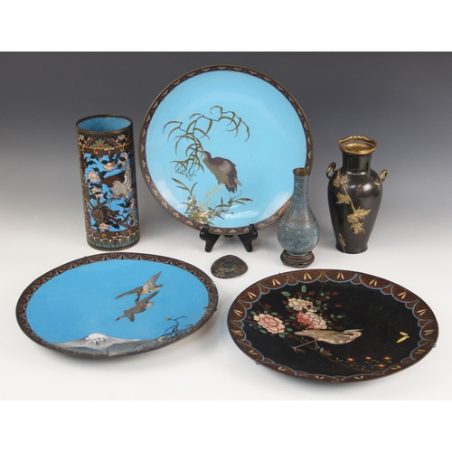 393 - A selection of Chinese and Japanese cloisonné wares, 19th century and later, comprising; a Japanese ... 