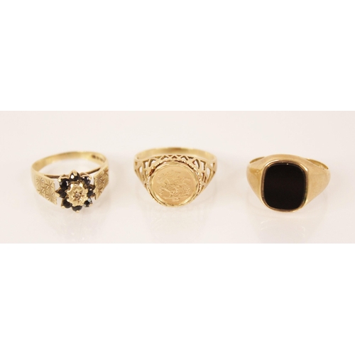 98 - A 9ct gold signet ring, the central black panel measuring 12mm x 10mm, set to a plain polished 9ct g... 